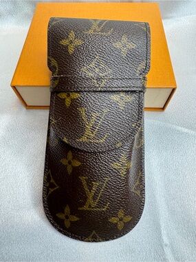 Louis Vuitton LV Monogram Eyeglass or Sunglass Case Pouch Unisex